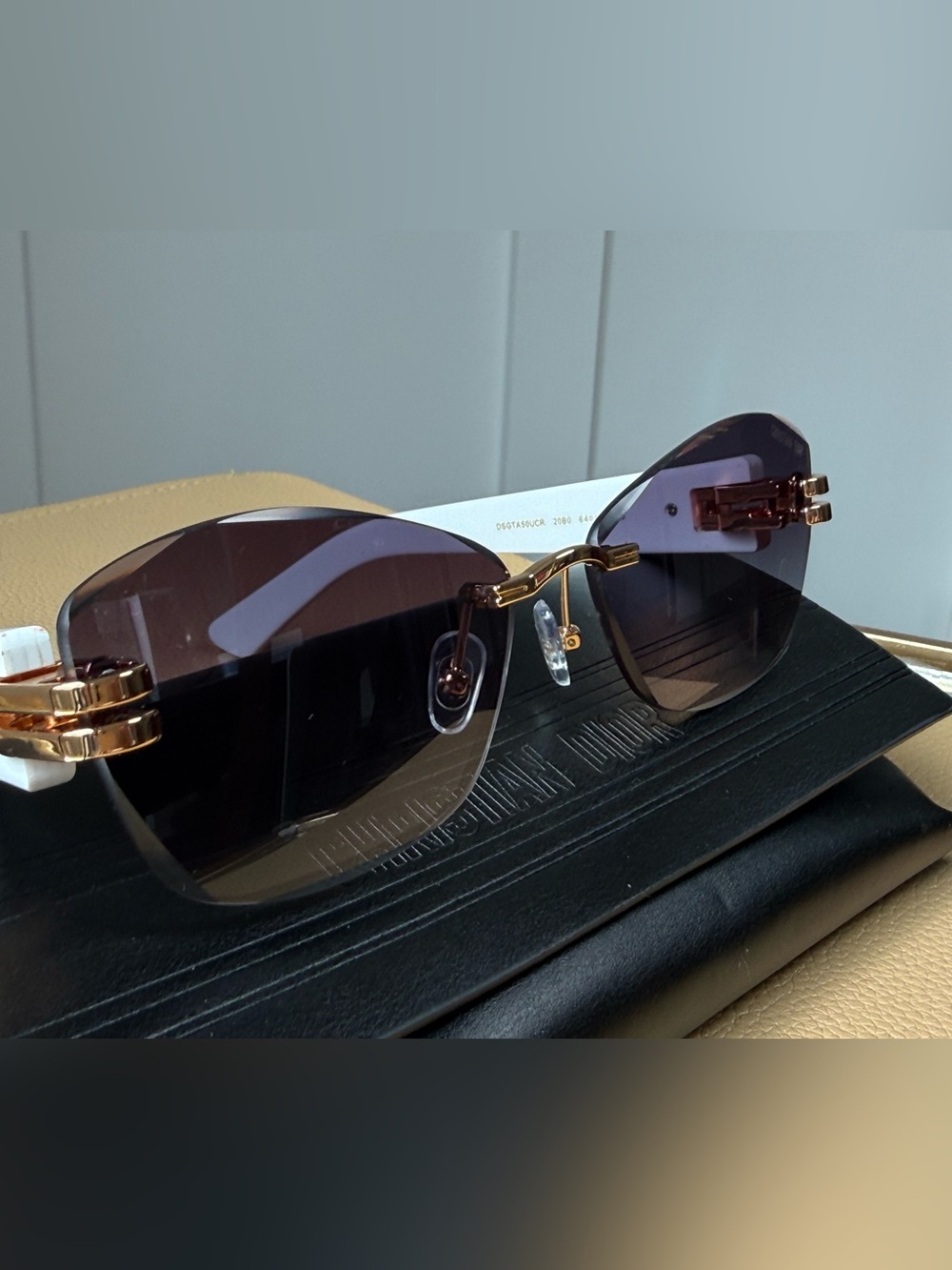 Dior Rimless Sunglasses with Gold Bridge and Black Gradient Lenses - Picture 3 of 9
